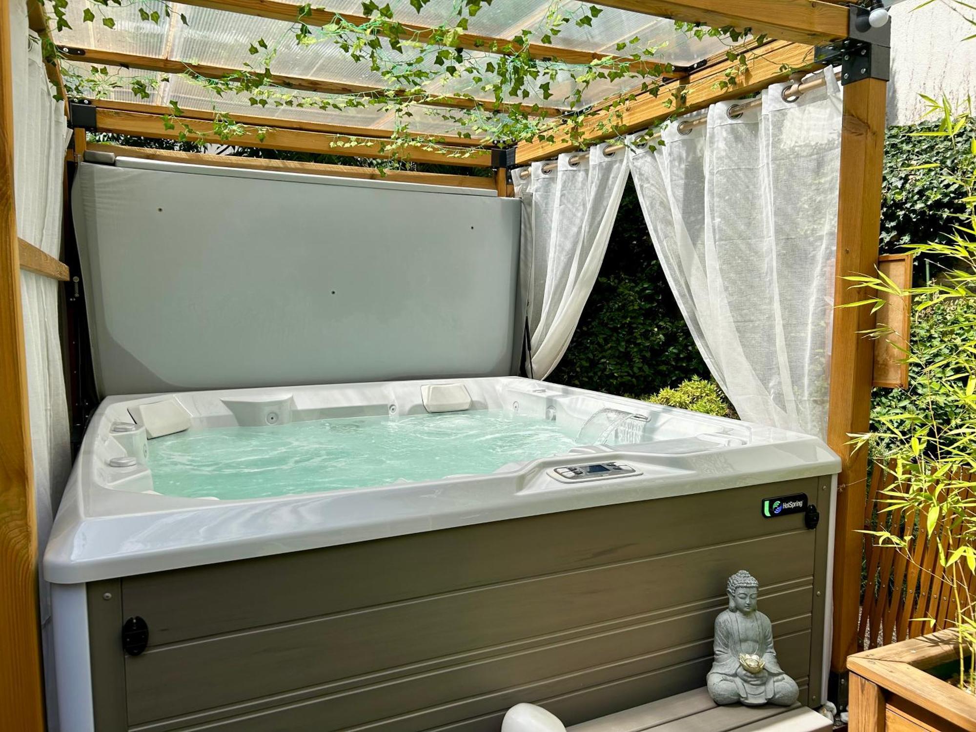 Homestay Cocoon Dans Maison Avec Et Jardin En Centre Dijon